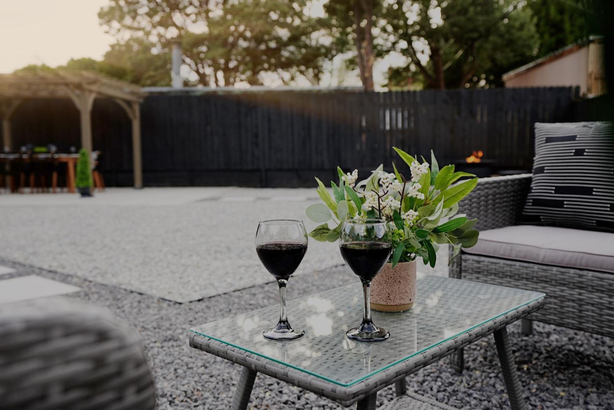 Centrally Located! Remodeled! Huge Backyard! The White House Albuquerque Exteriör bild